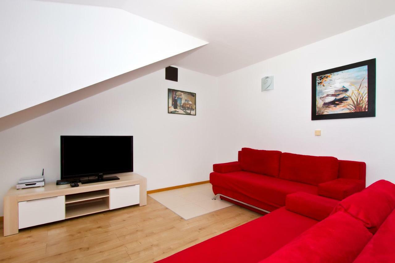 Villa Omis Michy - Family House For Big And Small Groups Ngoại thất bức ảnh